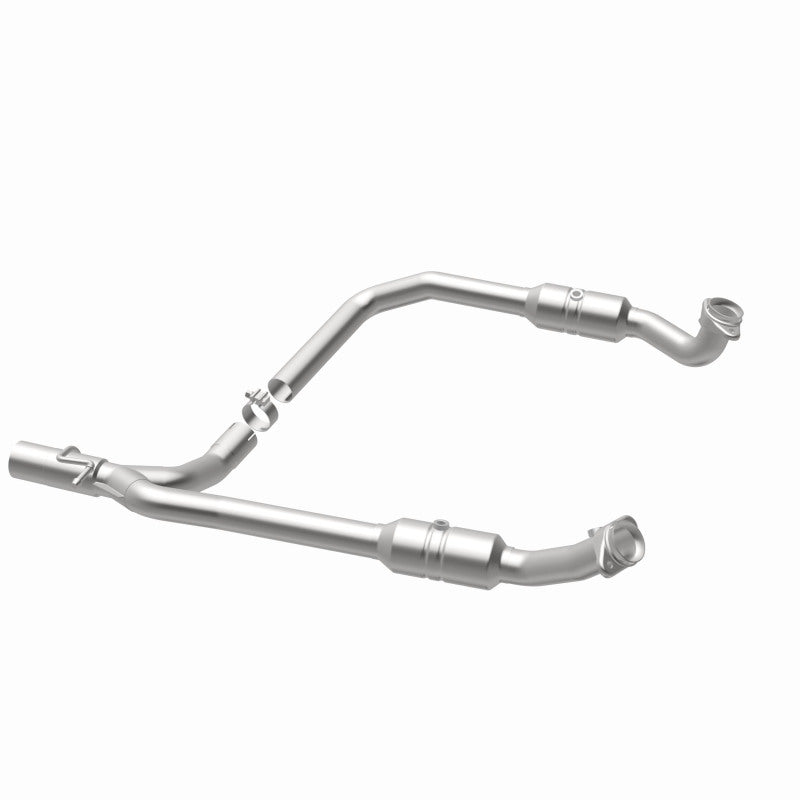 MagnaFlow Direct Fit Catalytic Converter 2009-2012 E-150 5.4 L Underbody