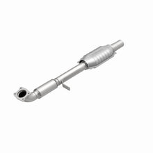 Load image into Gallery viewer, MagnaFlow Direct Fit Catalytic Converter 00-04 S40/V40 1.9L rr OEM