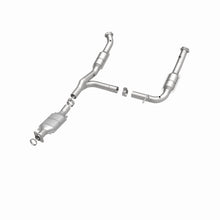 Load image into Gallery viewer, MagnaFlow Direct Fit Catalytic Converter Explorer 02-04 4.6L