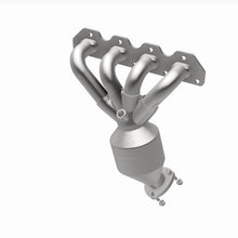 Load image into Gallery viewer, MagnaFlow Direct Fit Catalytic Converter 08 Saturn Astra 1.8L Manifold (49 State)