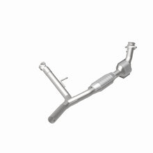 Load image into Gallery viewer, MagnaFlow Direct Fit Catalytic Converter 04-05 Ford F-150 5.4L P/S 2WD (Excl 04 Heritage Edition)