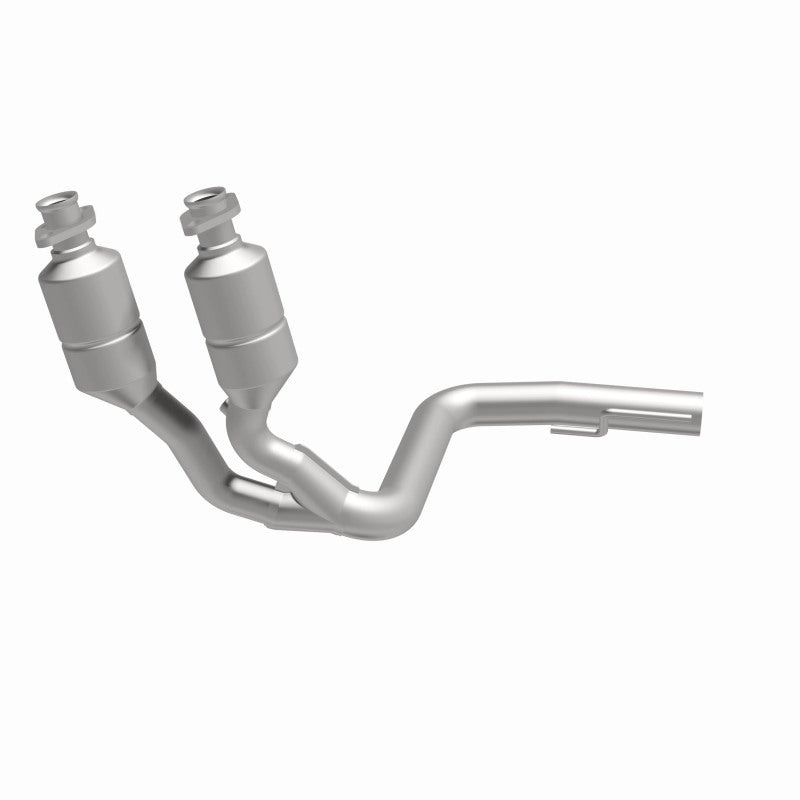 MagnaFlow Direct Fit Catalytic Converter 02-04 Grand Cherokee I6 Front OEM