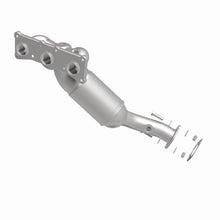 Load image into Gallery viewer, MagnaFlow Direct Fit Catalytic Converter 09-10 528i 3.0L Rear