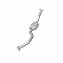 Load image into Gallery viewer, MagnaFlow Direct Fit Catalytic Converter 98-02 3.5L Isuzu Trooper PS