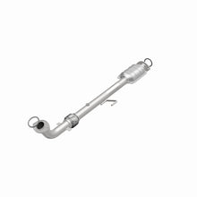 Load image into Gallery viewer, MagnaFlow Direct Fit Catalytic Converter 10-11 Toyota Camry 2.5L