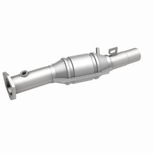 Load image into Gallery viewer, MagnaFlow Direct Fit Catalytic Converter 95 Volkswagen Golf 2.8L
