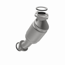 Load image into Gallery viewer, MagnaFlow Direct Fit Catalytic Converter 01-03 Highlander 3L frt OEM
