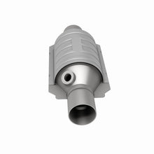 Load image into Gallery viewer, MagnaFlow Universal Catalytic Converter 2.00 with 1-O2 Rear CA