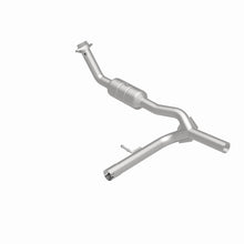 Load image into Gallery viewer, MagnaFlow Direct Fit Catalytic Converter F-150 04-06 8 4.6L OEM