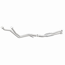 Load image into Gallery viewer, MagnaFlow Direct Fit Catalytic Converter BMW 80 88