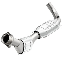 Load image into Gallery viewer, MagnaFlow Direct Fit Catalytic Converter 97-98 Ford F-150 Pickup 4.2L D/S 4WD (49 State)