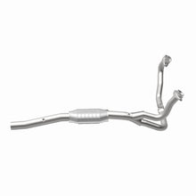 Load image into Gallery viewer, MagnaFlow Direct Fit Catalytic Converter 00-03 Durango 2WD OEM