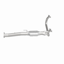 Load image into Gallery viewer, MagnaFlow Direct Fit Catalytic Converter Astro-Safari Van 96-99