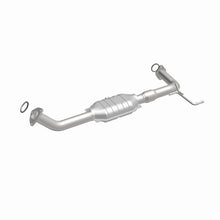 Load image into Gallery viewer, MagnaFlow Direct Fit Catalytic Converter 05-06 Toyota Tundra 4.7L Driver Side Front