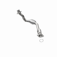 Load image into Gallery viewer, MagnaFlow Direct Fit Catalytic Converter 96-98 Explorer-Mountaineer