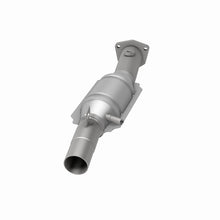 Load image into Gallery viewer, MagnaFlow Direct Fit Catalytic Converter 95 Volkswagen Golf 2.8L