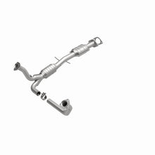 Load image into Gallery viewer, MagnaFlow Direct Fit Catalytic Converter 00-04 Chevy S10 4.3L 2WD