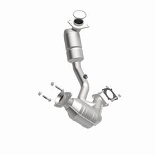 Load image into Gallery viewer, MagnaFlow Direct Fit Catalytic Converter 00-03 Ford Taurus 3.0L fron