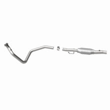 Load image into Gallery viewer, MagnaFlow Direct Fit Catalytic Converter 99-02 Dodge Dakota 2.5L 2WD