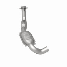 Load image into Gallery viewer, MagnaFlow Direct Fit Catalytic Converter 01 Ford Trucks 4.6L
