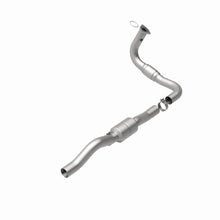 Load image into Gallery viewer, MagnaFlow Direct Fit Catalytic Converter 01-02 2500HD 8.1 Driver Side