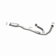 Load image into Gallery viewer, MagnaFlow Direct Fit Catalytic Converter 97-98 Toyota Avalon Camry 3