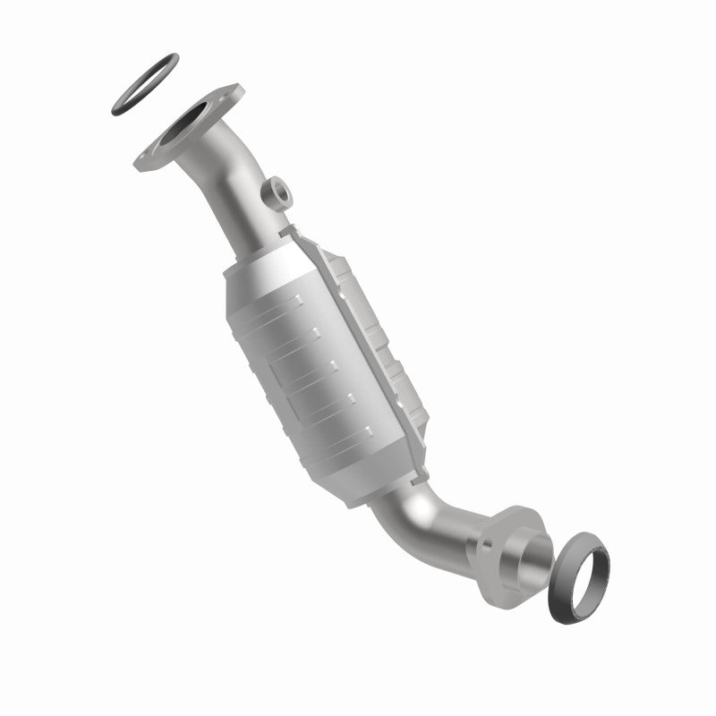 MagnaFlow Direct Fit Catalytic Converter 05-07 Cadillac CTS 3.6L P/S