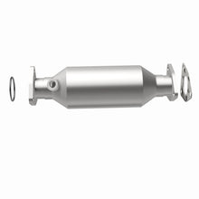 Load image into Gallery viewer, MagnaFlow Direct Fit Catalytic Converter 97-01 Honda Prelude 2.2L (49 State)