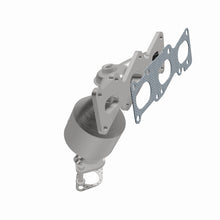 Load image into Gallery viewer, MagnaFlow Direct Fit Catalytic Converter 07-08 Hyundai Veracruz 3.8L