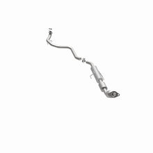 Load image into Gallery viewer, MagnaFlow Direct Fit Catalytic Converter 07-11 Toyota Yaris 1.5L Underbody