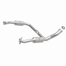 Load image into Gallery viewer, MagnaFlow DF Conv Ford/Mercury 06-10 Explorer/Mountaineer/ 07-10 Explorer SportTrac 4.0L Y-Pipe Assy