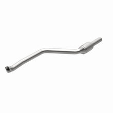 Load image into Gallery viewer, MagnaFlow Direct Fit Catalytic Converter BMW 3 06-09 Front OEM