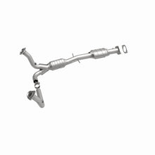 Load image into Gallery viewer, MagnaFlow Direct Fit Catalytic Converter 00-04 Chevy S10 4.3L 2WD