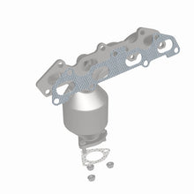 Load image into Gallery viewer, MagnaFlow Direct Fit Catalytic Converter 01-02 Kia Rio 1.5L