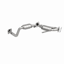 Load image into Gallery viewer, MagnaFlow Direct Fit Catalytic Converter Taurus 96-99 3.0L