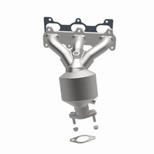 Load image into Gallery viewer, MagnaFlow Direct Fit Catalytic Converter 06-08 Kia Optima 2.7L