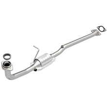 Load image into Gallery viewer, MagnaFlow Direct Fit Catalytic Converter 95-96 Geo Metro 1.0L