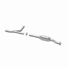Load image into Gallery viewer, MagnaFlow Direct Fit Catalytic Converter 04-05 Dodge Ram 1500 Pickup 5.7L P/S
