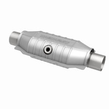 Load image into Gallery viewer, MagnaFlow Universal Catalytic Converter 99-01 Mustang 3.8L Rear
