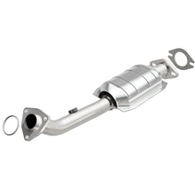 Load image into Gallery viewer, MagnaFlow DF Catalytic Conv 01-02 Infiniti QX4 3.5L / 01/02/04 Nissan Pathfinder 3.5L (California)