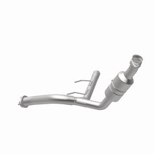 Load image into Gallery viewer, MagnaFlow Direct Fit Catalytic Converter 2009 f-150 V8 5.4 OEM Underbody