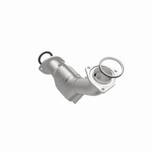 Load image into Gallery viewer, MagnaFlow Direct Fit Catalytic Converter Front 00-04 Toyota Tacoma 3.4L 4WD / 00-04 Tundra 3.4L