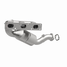 Load image into Gallery viewer, MagnaFlow Direct Fit Catalytic Converter BMW 5 99-00 Rear