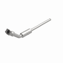 Load image into Gallery viewer, MagnaFlow Direct Fit Catalytic Converter 2000 Volvo S70 2.4L