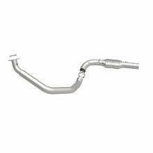 Load image into Gallery viewer, MagnaFlow Direct Fit Catalytic Converter 03-07 GM 2500/3500 D/S OEM