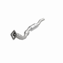 Load image into Gallery viewer, MagnaFlow Direct Fit Catalytic Converter 00-02 Audi A6 Quattro 2.7L