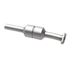 Load image into Gallery viewer, MagnaFlow Direct Fit Catalytic Converter 04-10 Toyota Highlander 3.5