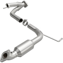 Load image into Gallery viewer, MagnaFlow Direct Fit Catalytic Converter 05-09 Toyota Tacoma 4.0L D/S Rear (49 State)