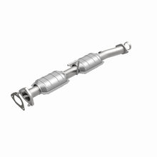 Load image into Gallery viewer, MagnaFlow DF Cat. Conv 98-00 Ford Ranger 4.0L/3.0L Rear / 98-00 Mazda B300 3.0L / B4000 4.0L Rear