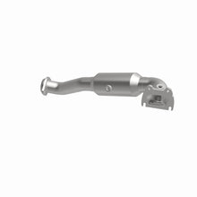 Load image into Gallery viewer, MagnaFlow Direct Fit Catalytic Converter 15-19 Ram 1500 3.6L OEM Grade Fed/EPA Compliant Manifold